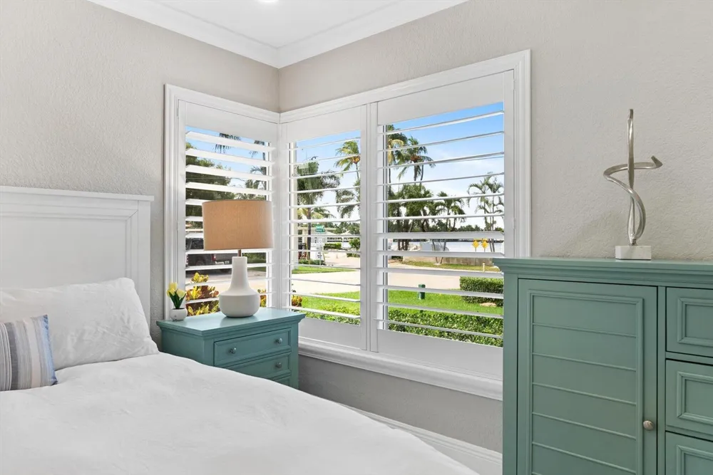 990 CASUARINA ROAD #4 Delray Beach, FL 33483