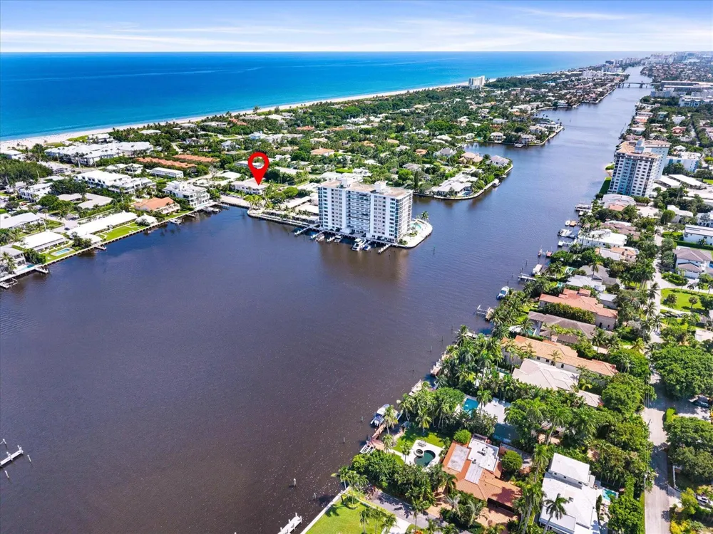 990 CASUARINA ROAD #4 Delray Beach, FL 33483