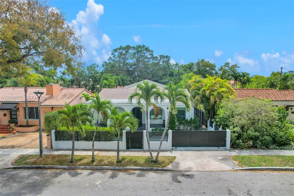 1430 SW 18th St Miami, FL 33145