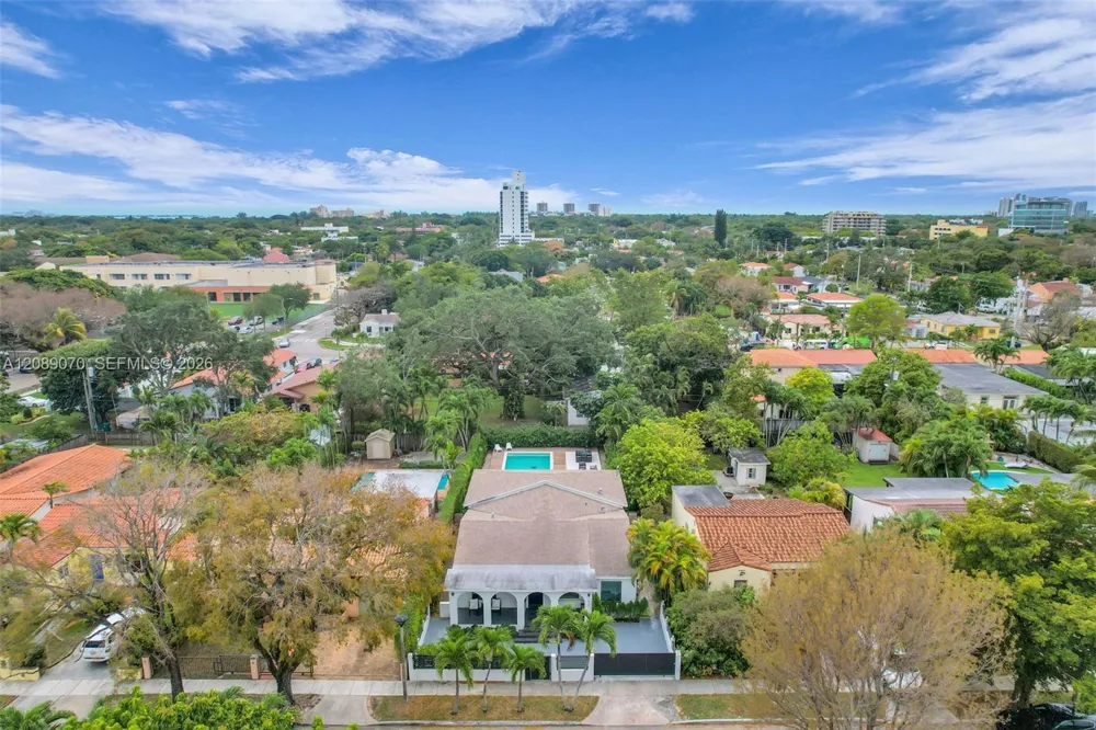 1430 SW 18th St Miami, FL 33145