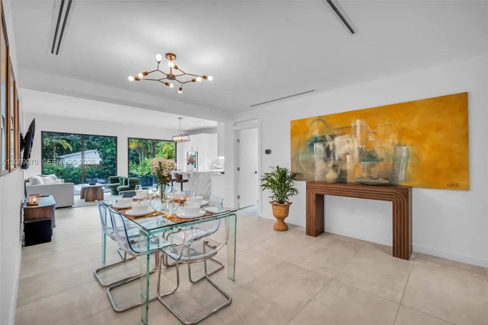 1430 SW 18th St Miami, FL 33145
