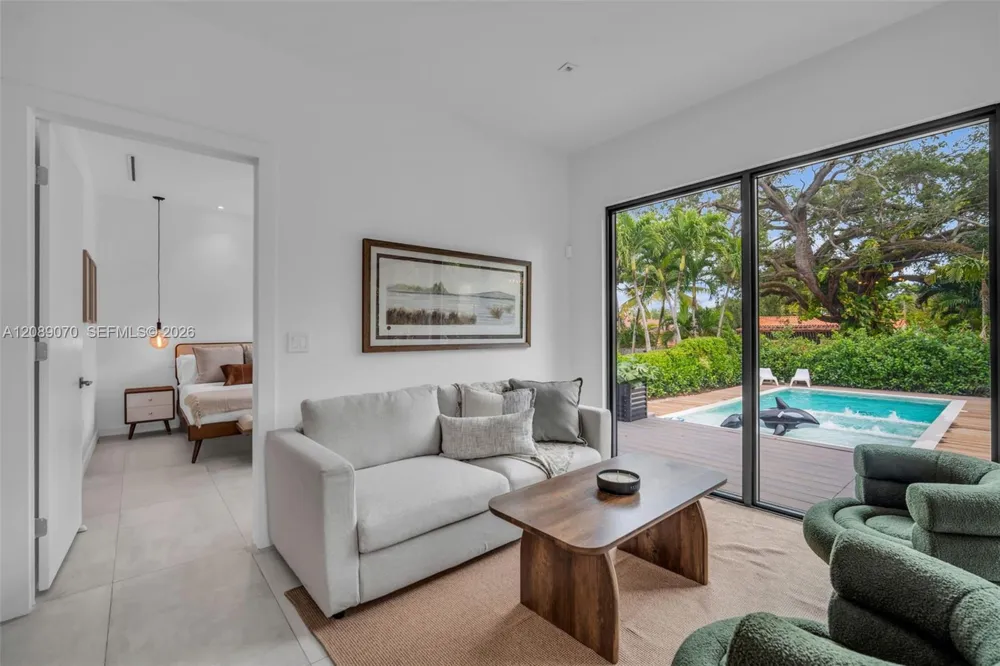 1430 SW 18th St Miami, FL 33145