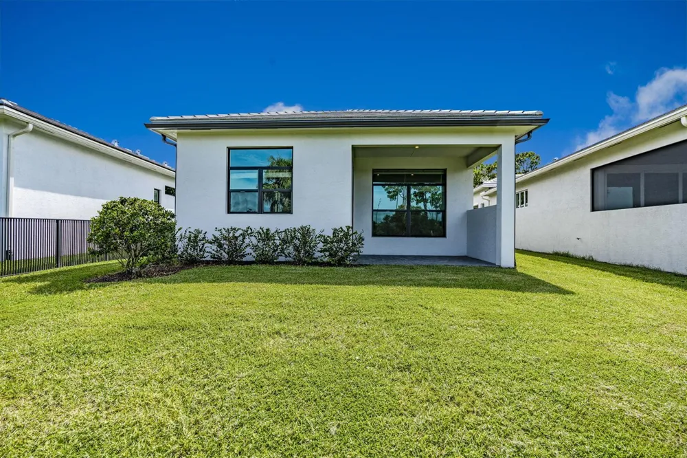 419 SE VIA SANGRO Port St. Lucie, FL 34952