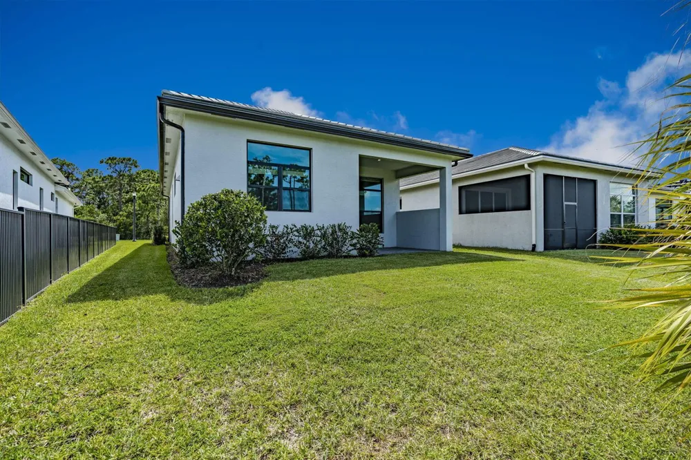 419 SE VIA SANGRO Port St. Lucie, FL 34952