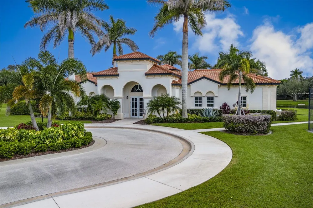 419 SE VIA SANGRO Port St. Lucie, FL 34952