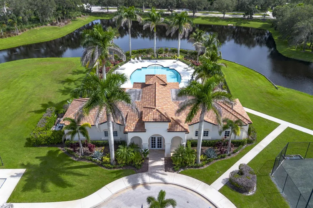 419 SE VIA SANGRO Port St. Lucie, FL 34952