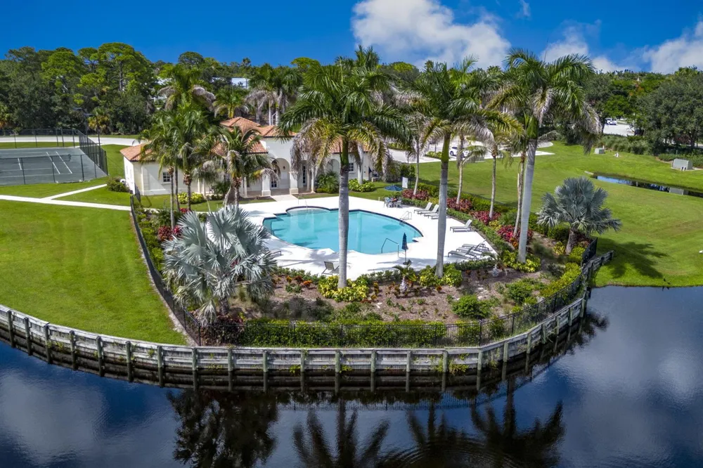 419 SE VIA SANGRO Port St. Lucie, FL 34952