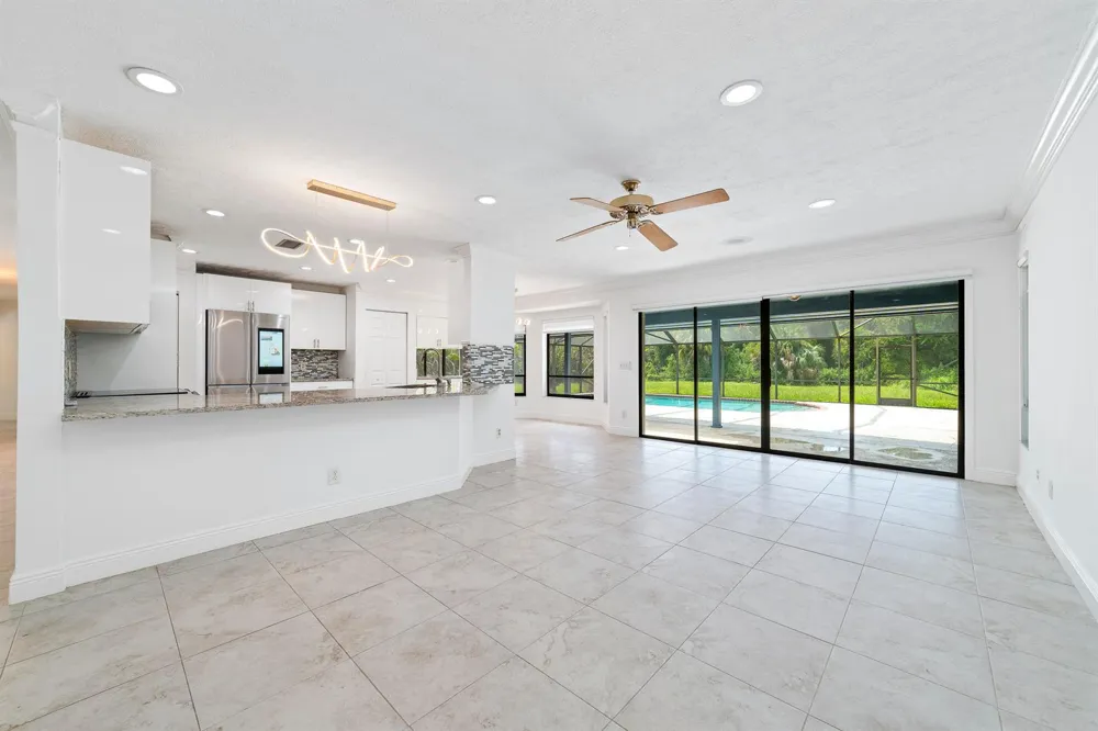 2122 SW Racquet Club Drive Palm City, FL 34990