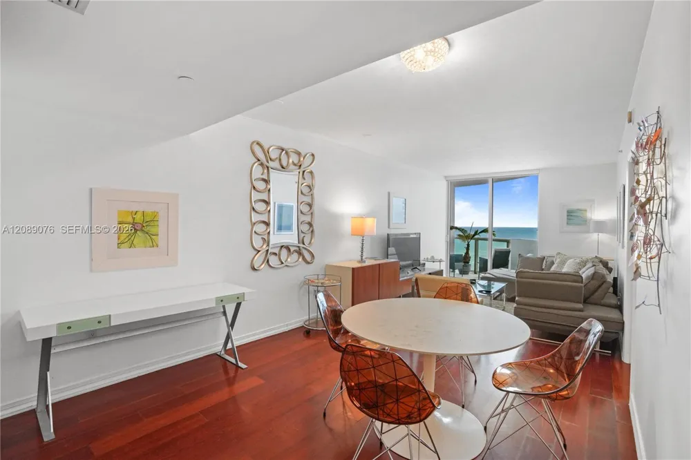 6365 Collins Ave #1705 Miami Beach, FL 33141