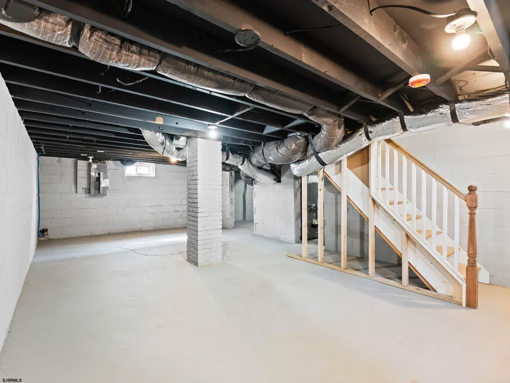 304 W Arbor Ave Buenaugh, NJ 08326