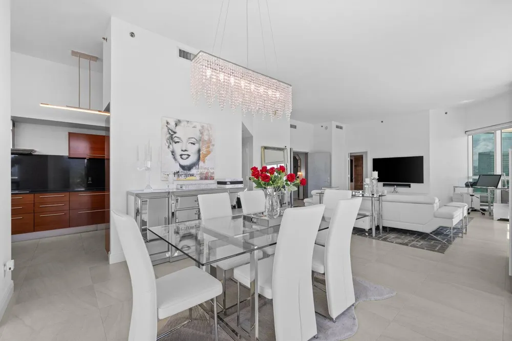 101 S Fort Lauderdale Beach Boulevard #607 Fort Lauderdale, FL 33316