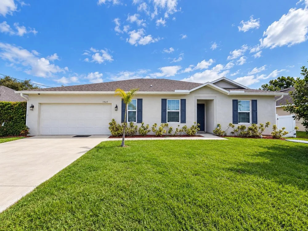 1025 SW SARTO LANE Port St. Lucie, FL 34953