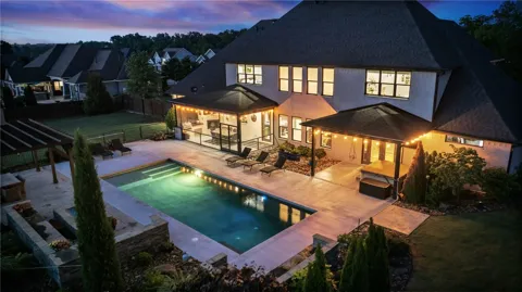 4100 Rolling Meadows Drive