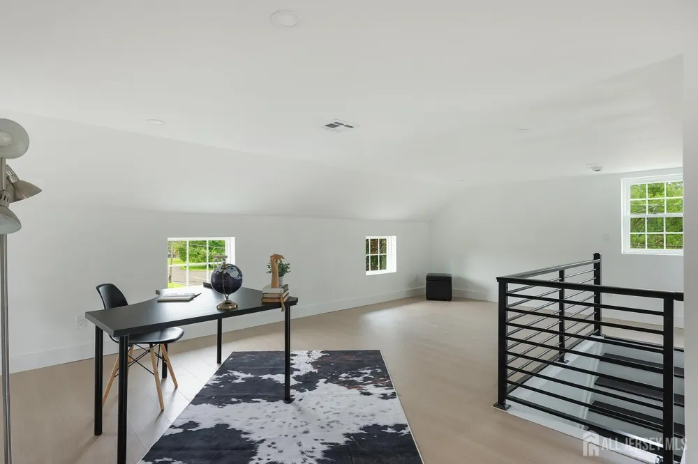 141 Lund Avenue Edison, NJ 08820