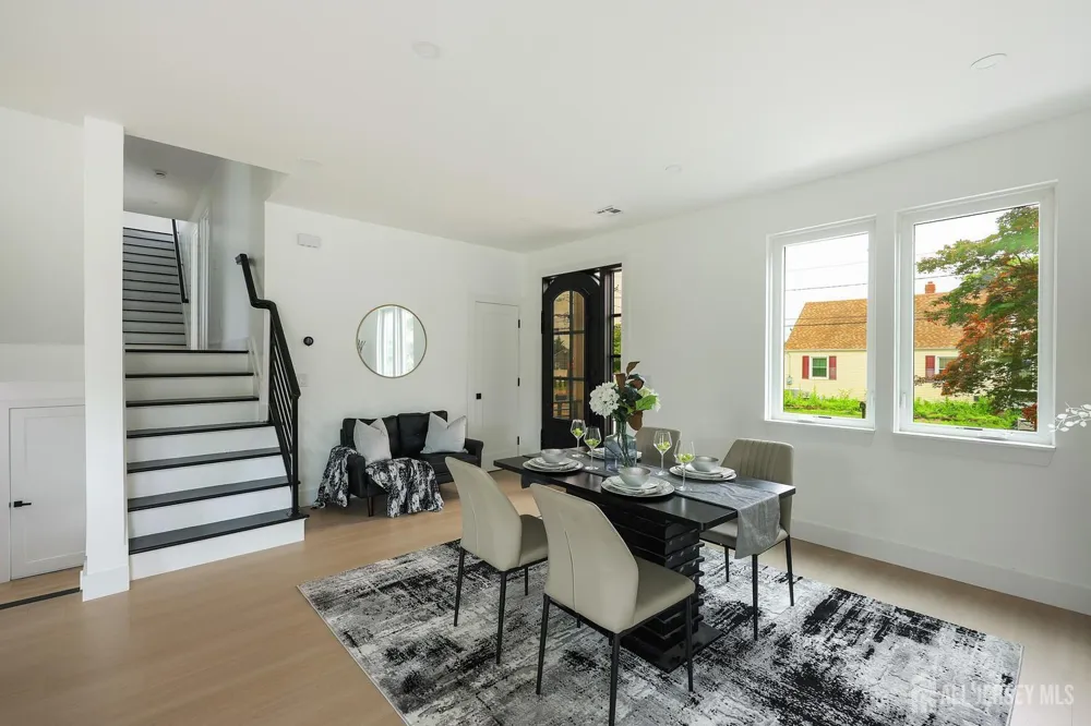 141 Lund Avenue Edison, NJ 08820