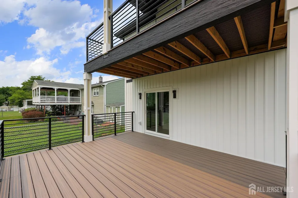 141 Lund Avenue Edison, NJ 08820