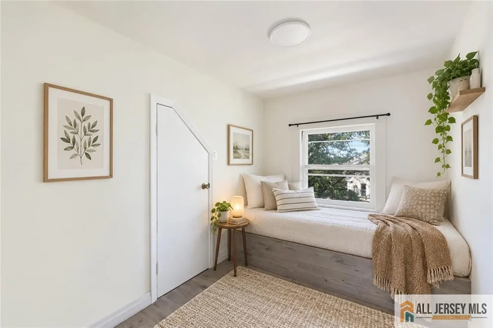 101 S 4th Avenue Highland Park, NJ 08904
