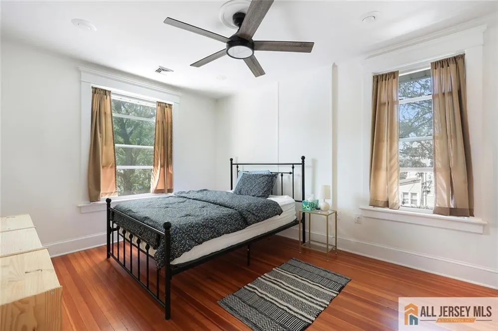 101 S 4th Avenue Highland Park, NJ 08904