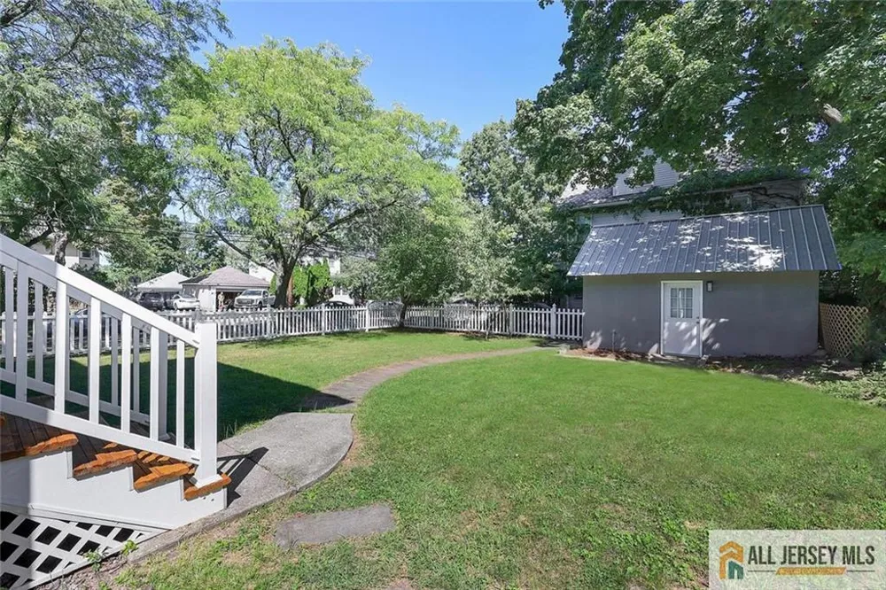 101 S 4th Avenue Highland Park, NJ 08904