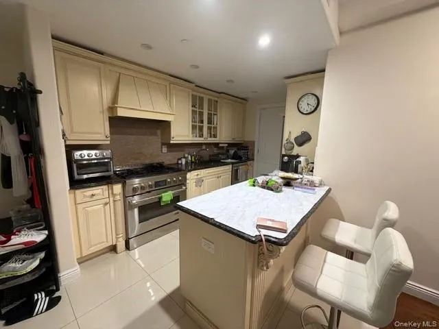 66-36 99 STREET Rego Park, NY 11374