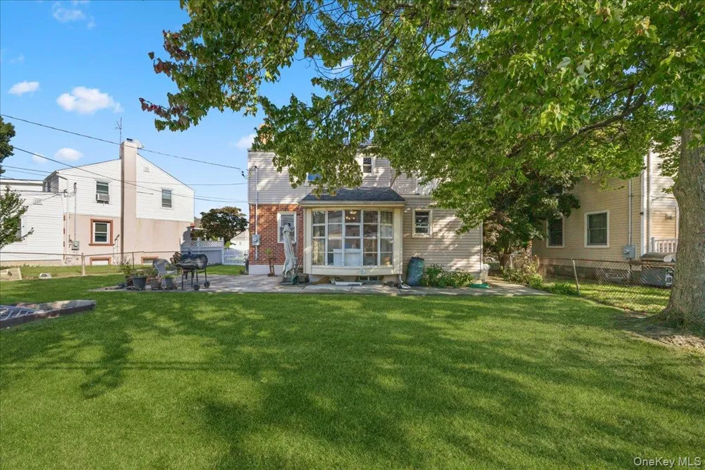 132 Nassau Street Elmont, NY 11003