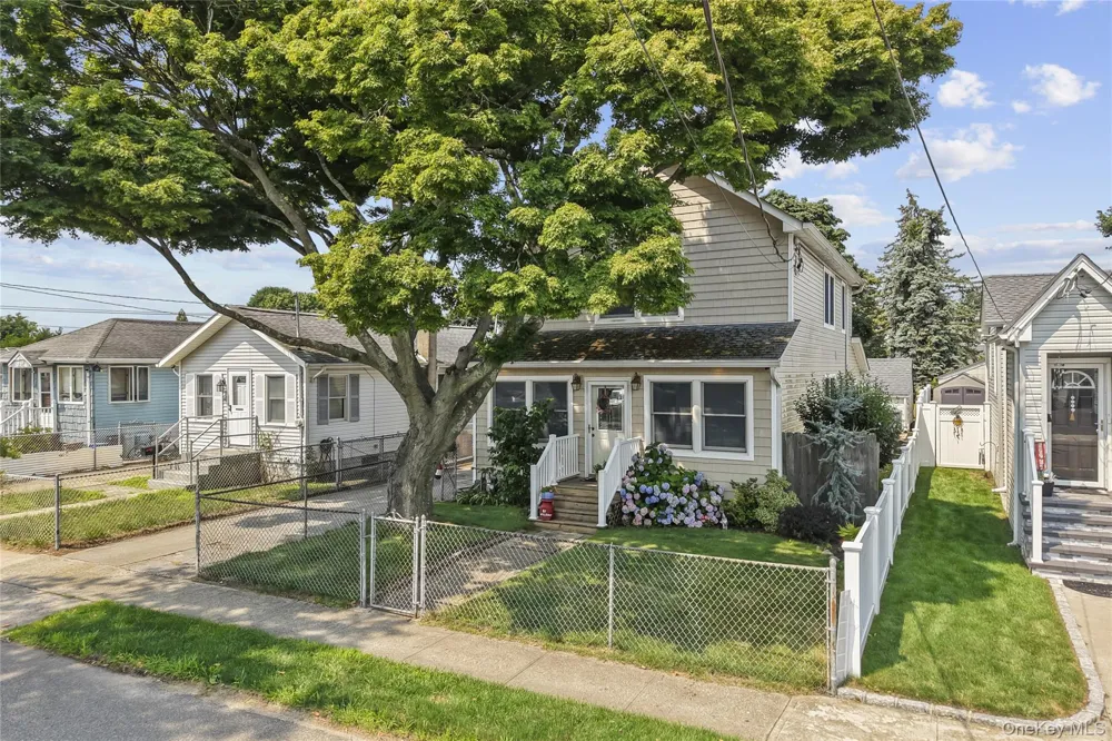 81 Wilson Avenue Amityville, NY 11701