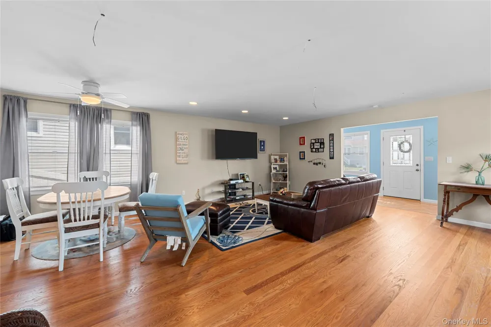 81 Wilson Avenue Amityville, NY 11701