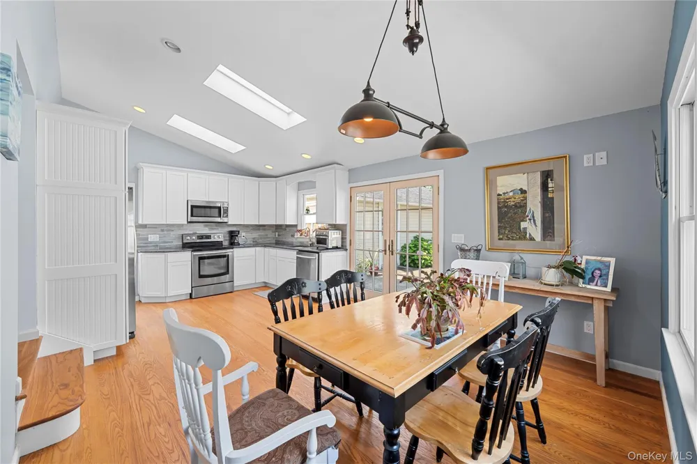 81 Wilson Avenue Amityville, NY 11701