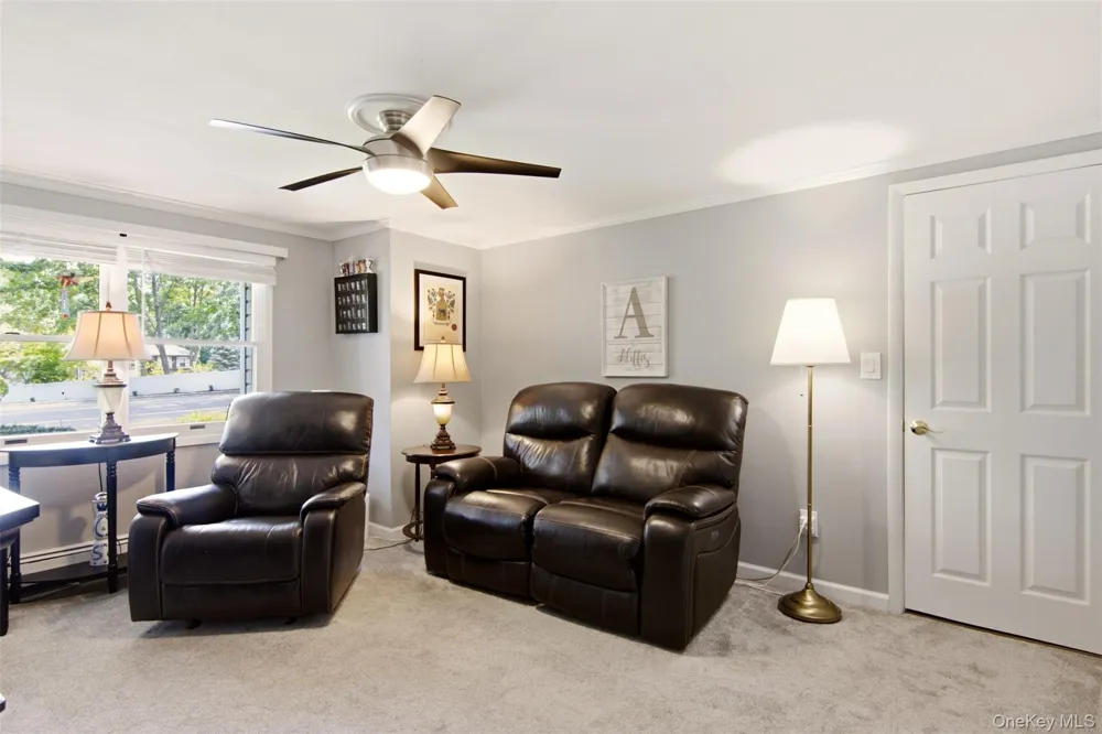 224 Holbrook Avenue Ronkonkoma, NY 11779
