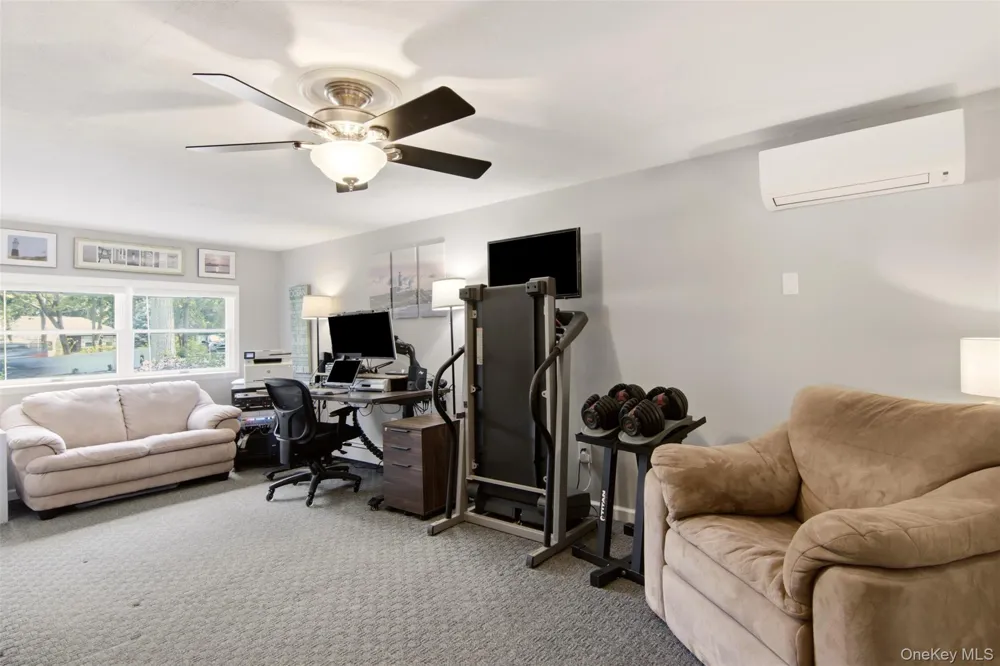 224 Holbrook Avenue Ronkonkoma, NY 11779