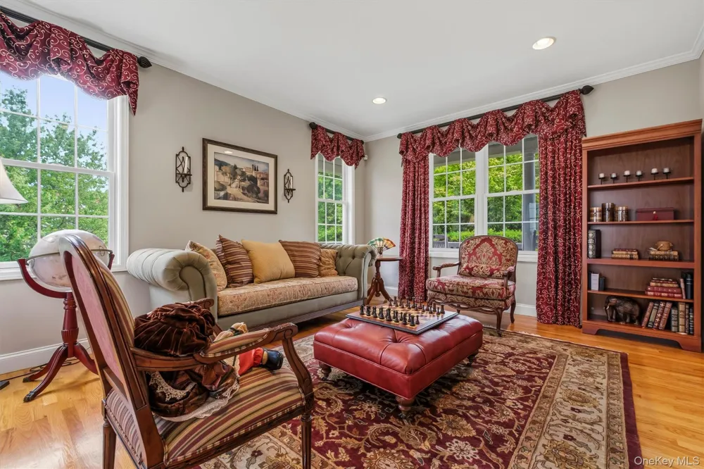 75 Spy Glass Hill Road Hopewell Junction, NY 12533