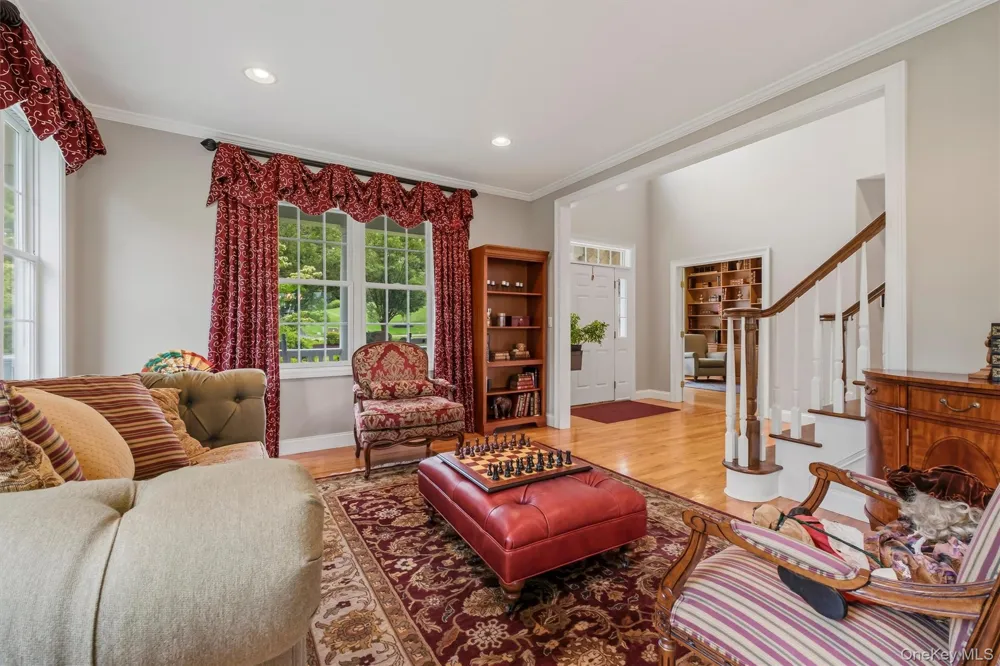 75 Spy Glass Hill Road Hopewell Junction, NY 12533