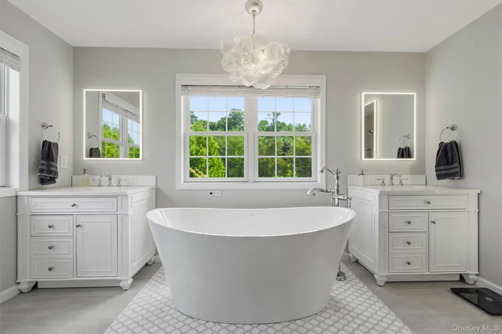 75 Spy Glass Hill Road Hopewell Junction, NY 12533