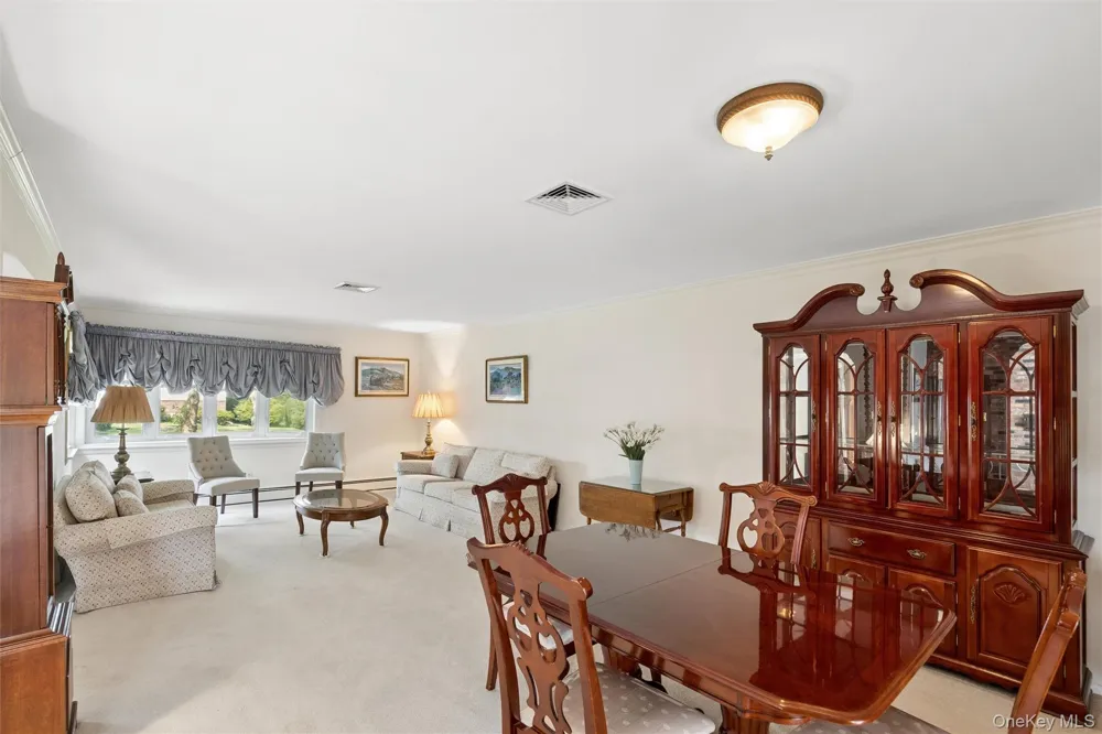 35 Cherrywood Drive East Northport, NY 11731