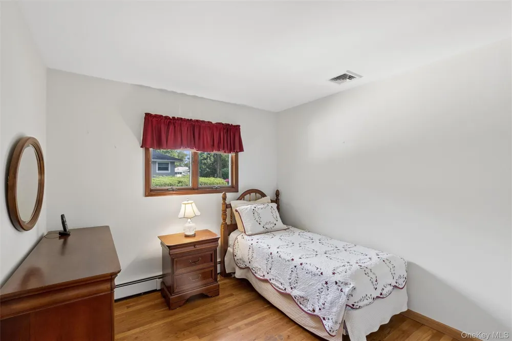35 Cherrywood Drive East Northport, NY 11731