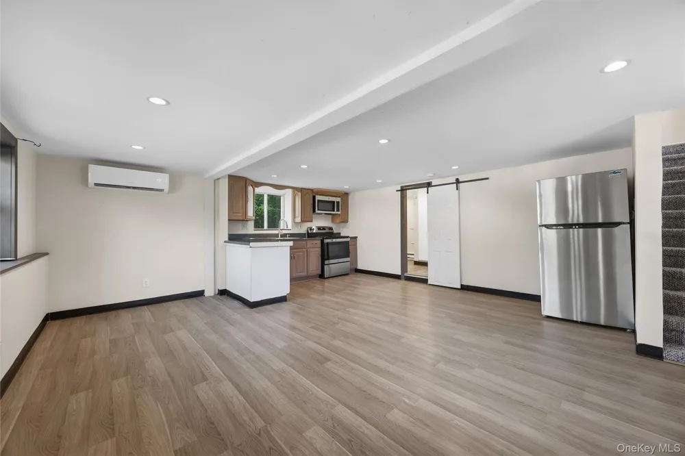 12 Montrose Drive Carmel, NY 10512