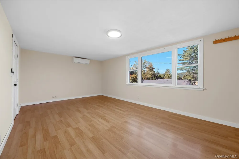 12 Montrose Drive Carmel, NY 10512