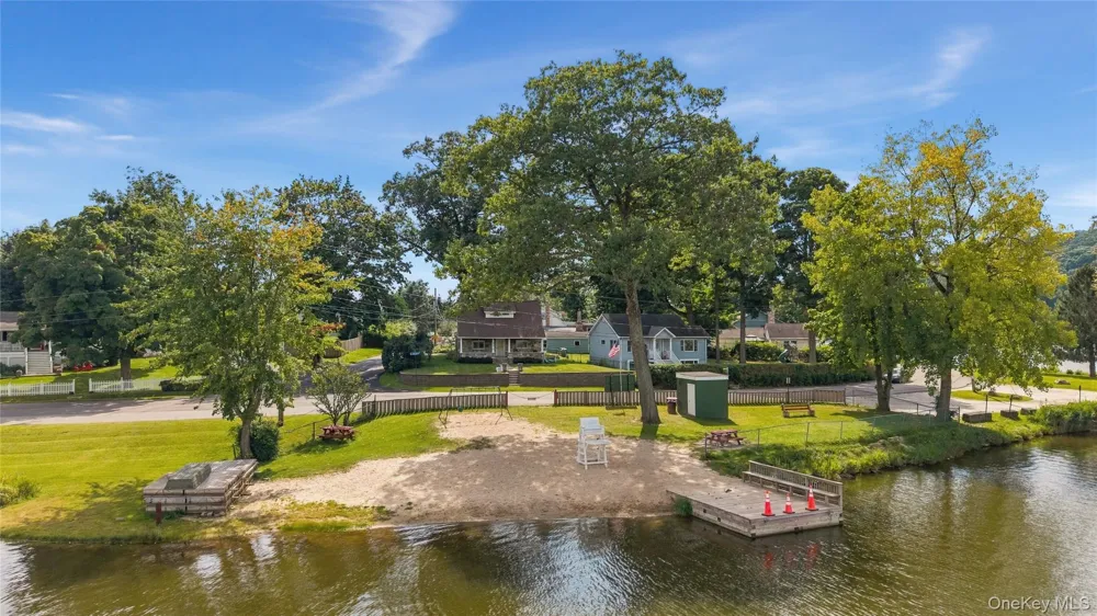 12 Montrose Drive Carmel, NY 10512