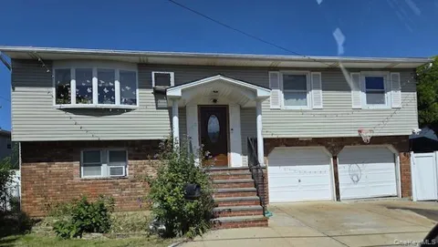 169 Meister Boulevard