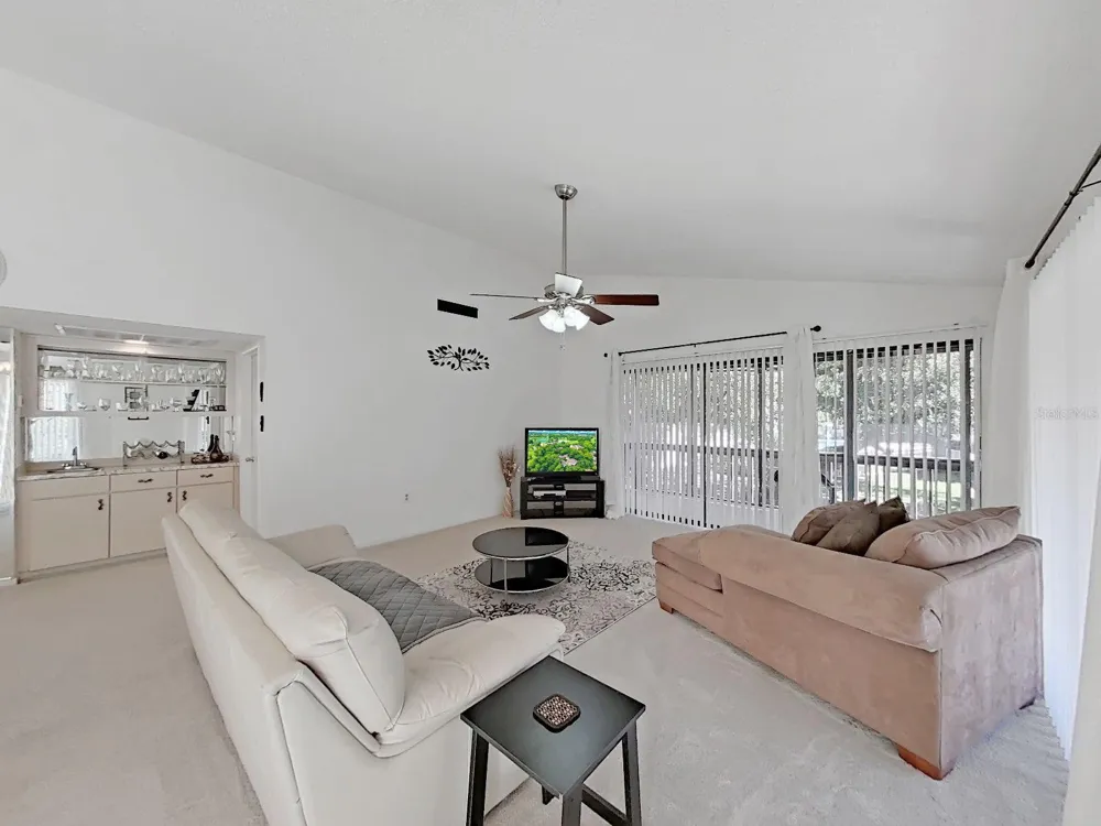 700 STARKEY ROAD #824 Largo, FL 33771