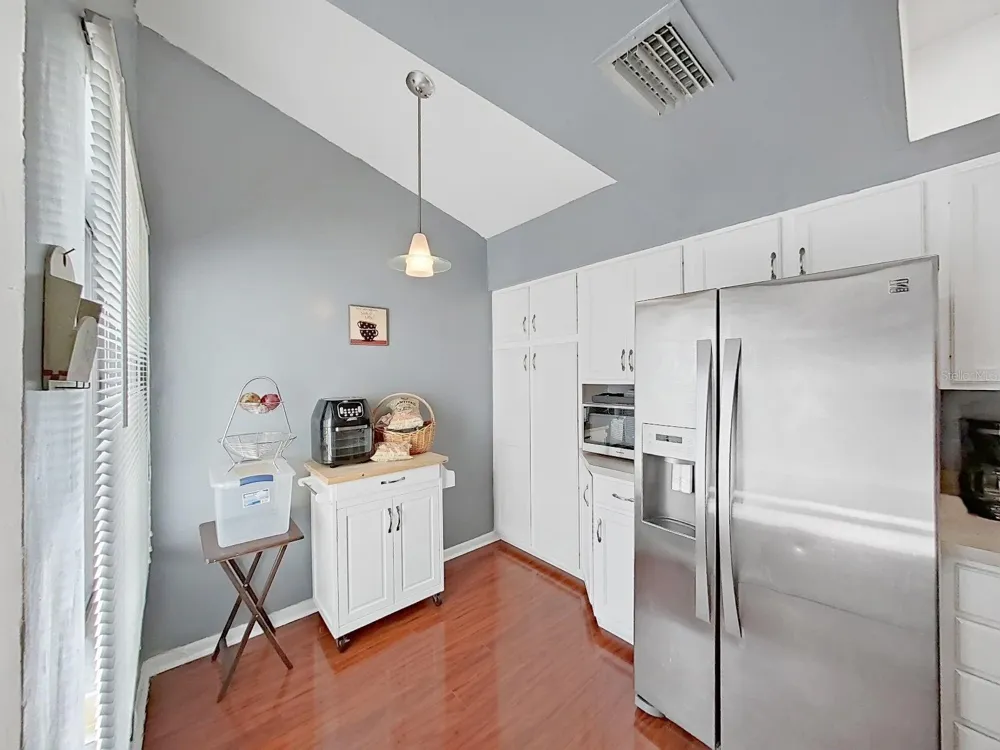 700 STARKEY ROAD #824 Largo, FL 33771