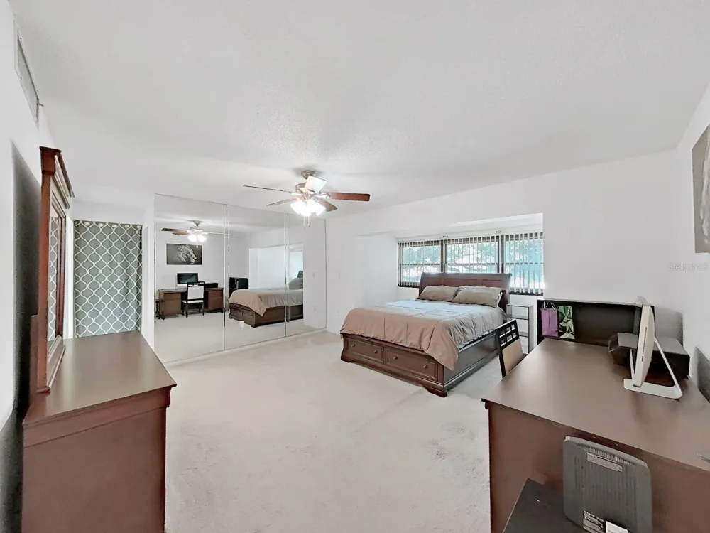 700 STARKEY ROAD #824 Largo, FL 33771