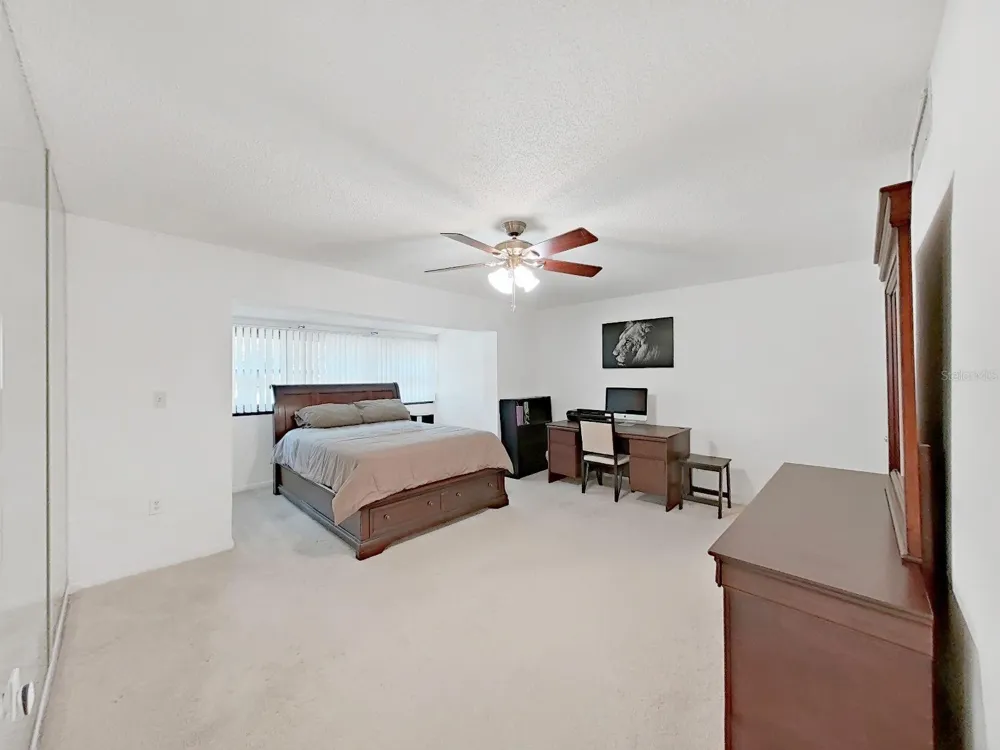 700 STARKEY ROAD #824 Largo, FL 33771