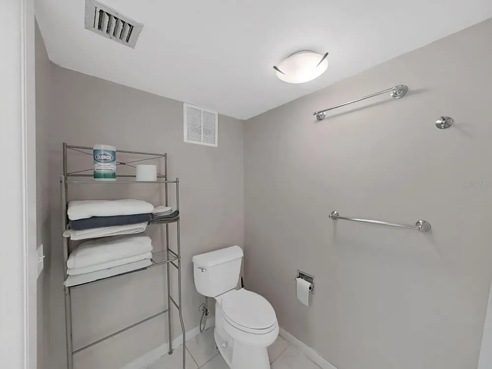 700 STARKEY ROAD #824 Largo, FL 33771