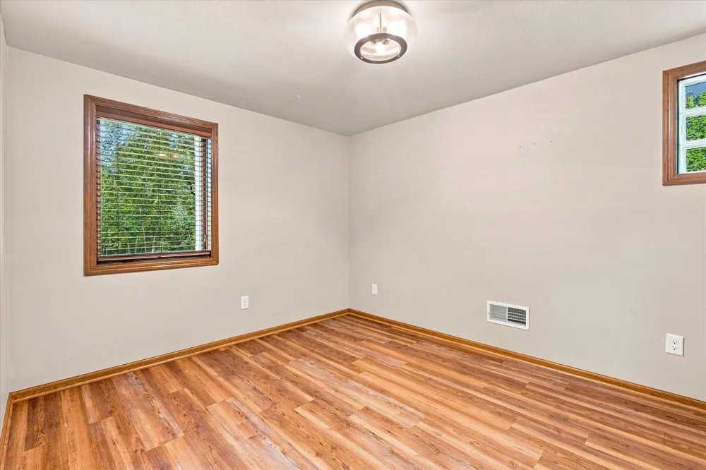 111 Teresa Drive West Saint Paul, MN 55118