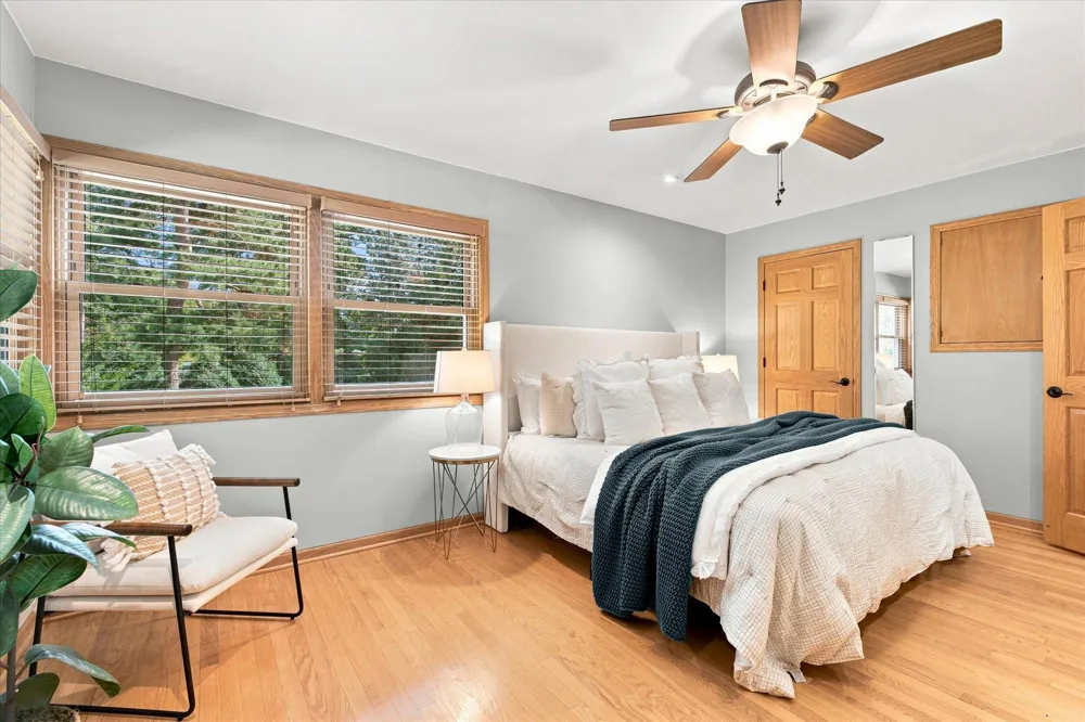111 Teresa Drive West Saint Paul, MN 55118