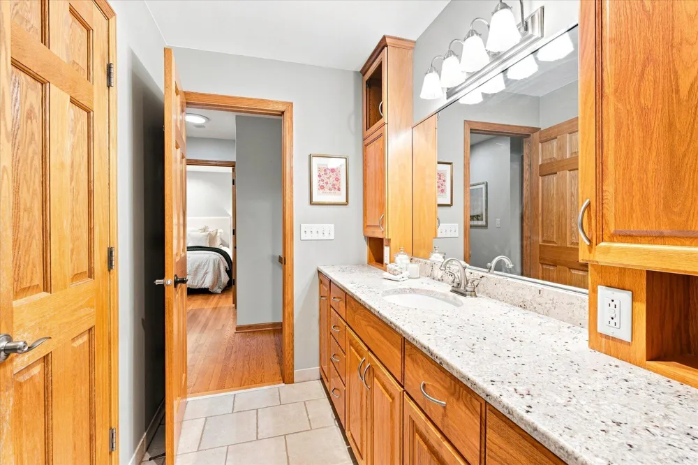 111 Teresa Drive West Saint Paul, MN 55118
