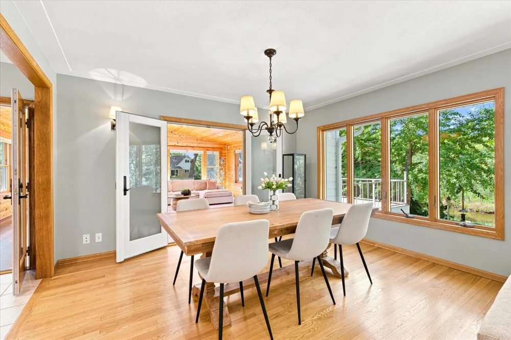 111 Teresa Drive West Saint Paul, MN 55118