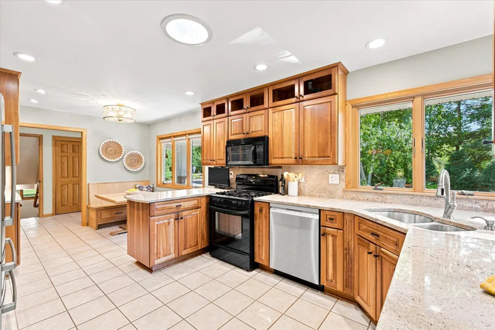 111 Teresa Drive West Saint Paul, MN 55118