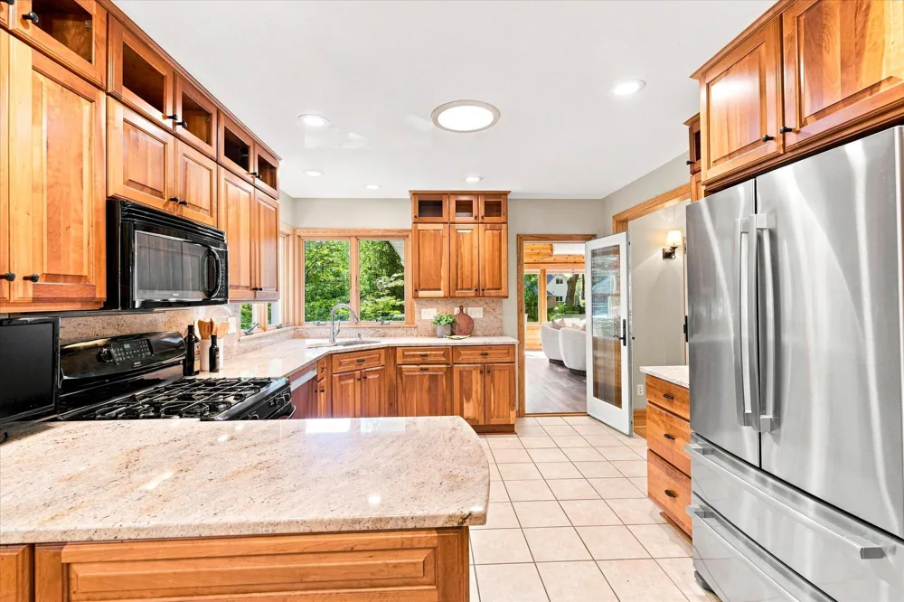111 Teresa Drive West Saint Paul, MN 55118